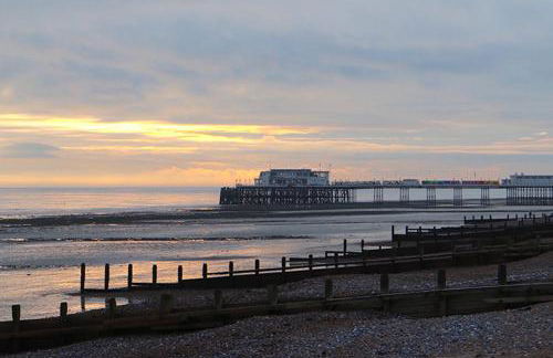 Central Worthing, seafront ,balcony flat - Foto 1