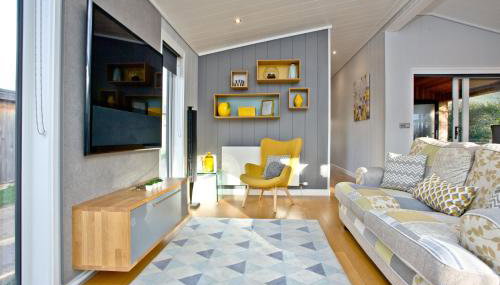 Nyland Lodge - Hot Tub - Fireplace - Free Parking & WiFi - Foto 1