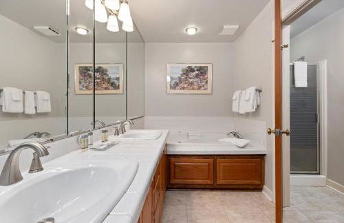 Highridge Court 19 with Wintergreen Advantage - Foto 13