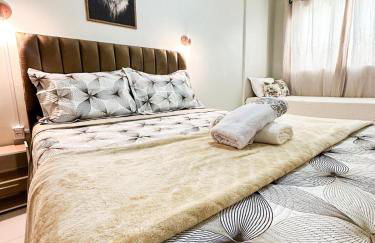 APË GOLD NO CENTRO DA CIDADE COM AR E CAMA KINg - Foto 38