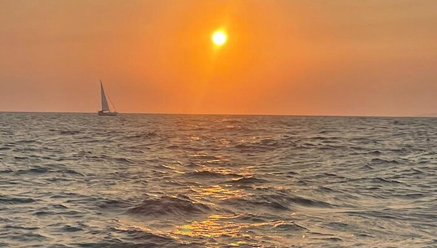 Tour privado de 3 horas al atardecer en Grecia con bebidas y refrigerios gratis - Foto 2