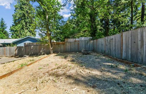 Tualitin Retreat Big Backyard - Foto 35