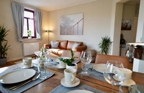 EDLER WOHNRAUM Noble Stadtoase mit Boxspringbett, Kaffeevollautomat & Parkplatz - Foto 10