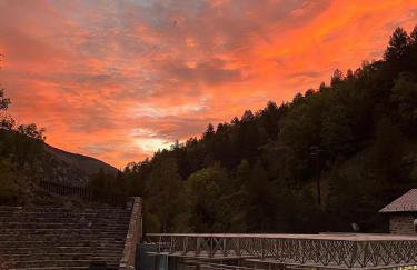 Castellane : T2 spacieux - Vue Port - WIFI - Foto 1