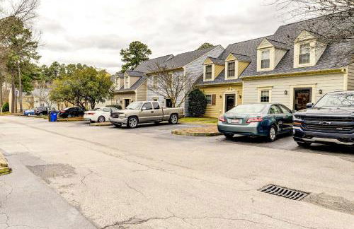 Contemporary Townhome about 7 Mi to Dtwn Raleigh! - Foto 27