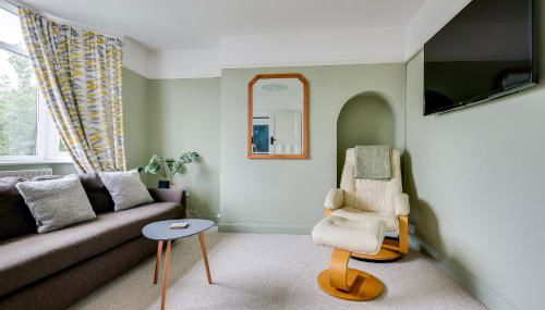 Cheerfull 3-Bedroom Home with parking & garden - Foto 3