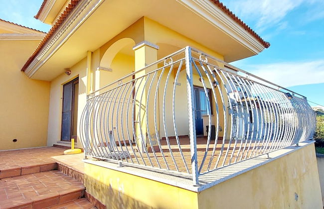 Villa a Stones Throw From the sea - Foto 38