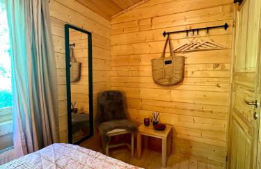 The Alpaca Cabin - Photo 20