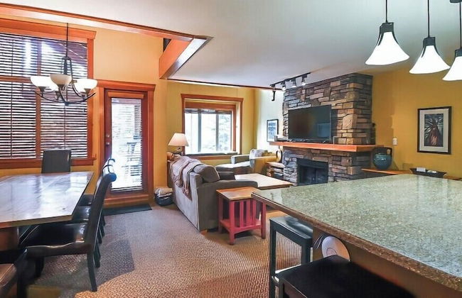 Pinnacle Ridge Chalets by Fernie Lodging - Photo 67