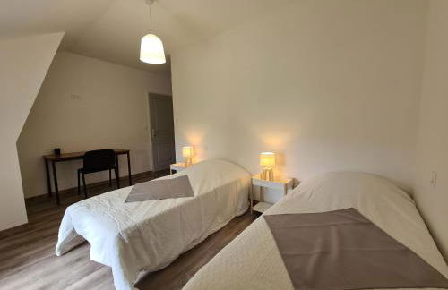 Maison tranquille avec jardin, proche Châteauroux, 4 ch., 3 sdb, terrasse, barbecue, parking - FR-1-591-358 - Photo 35