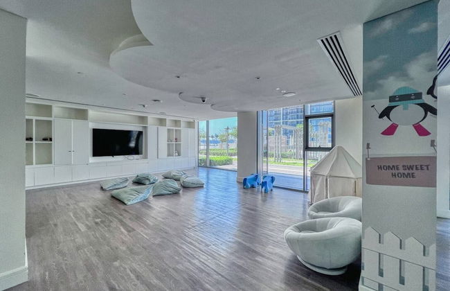 Bright 2BR in top Creek Rise Tower - Foto 26