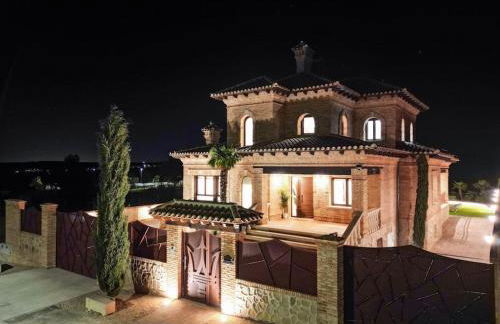 Luxe Experience Toledo * Pool * BBQ * Billar - Foto 32