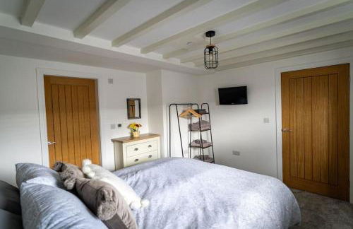 Long Barn, seaside cosy cottage for 8 - Photo 23