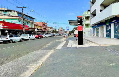 Apartamento Amplo 200m da praia ótima localização - Foto 17