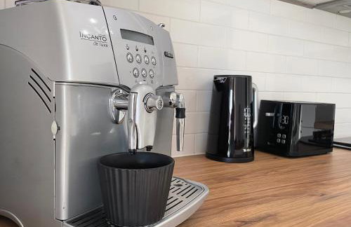 Villa Piano Warszawa Piaseczno - dwie sypialnie, salon, garaż - 20 min od Lotniska Chopina - Foto 16