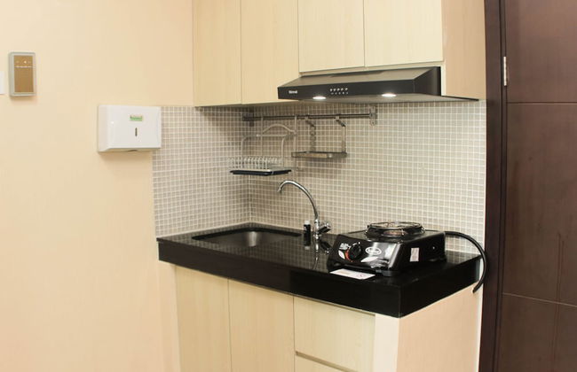 Comfort 1Br At Sky Terrace Apartment - Foto 6