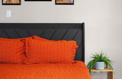 Hidden Gems with Pool and Game room - Foto 24