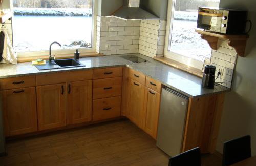 Domek w Karkonoszach nad stawem - Foto 6