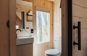 Japandi - Scandinavian Retreat, Mountain View, and 20 Minutes to Asheville - Foto 7