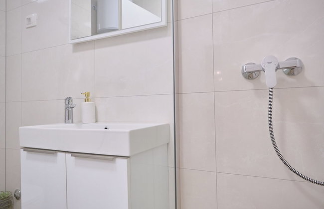 Apartment Queen - Photo 81