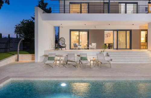 Villa Castanea by Villsy - Photo 54