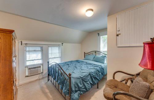 Pet-Friendly Home with Views of Lake Delavan! - Foto 17