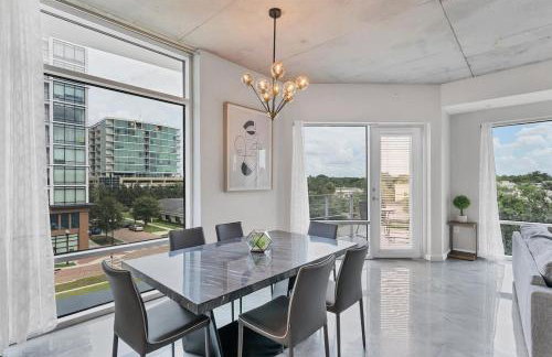 Modern 3 bedroom condo in downtown w free parking - Foto 34