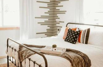 New Cabin Pet Friendly With A Game Room And King Beds - Foto 24