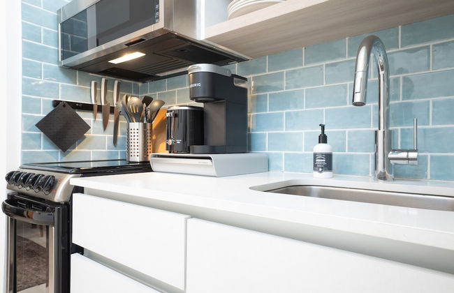 Kasa Collins Park Miami Beach Convention Center - Photo 27