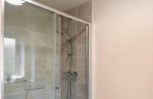 Oakstone House - Photo 14