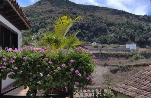 Rustic holiday home with balcony and sea view - Foto 12