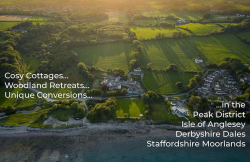 Neat Cottage, seaside cosy converted barn for 4 - Photo 16