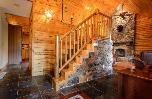 Luxurious Vacation Rental for Groups near Hoosier National Forest, Indiana - Foto 19