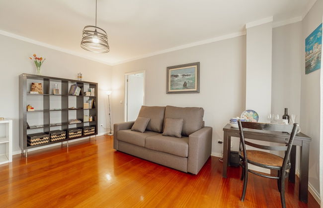 Espinho Seawalk AND Seaview by Vacationy - Foto 13