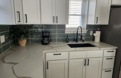 Whiskey Rose AC-New Renovation! With Pool Table! - Foto 22