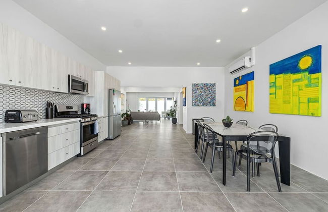 Modern Trestrapi Beach Villa 8 bed 8 Bath 2 Pools - Foto 4