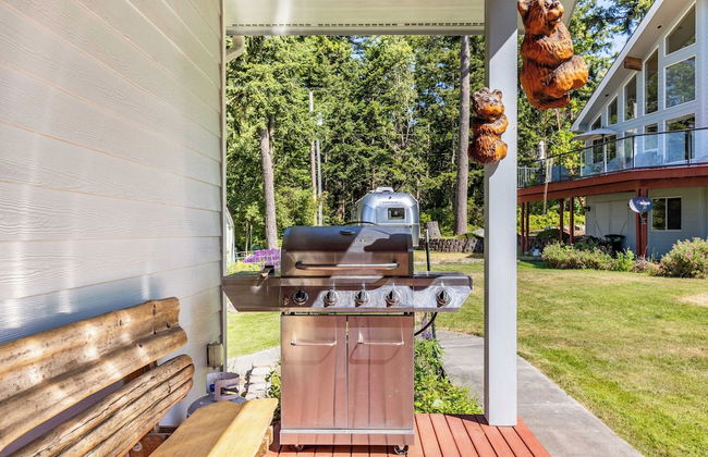 Harborview Getaway by Avantstay Walk to Beach - Photo 30