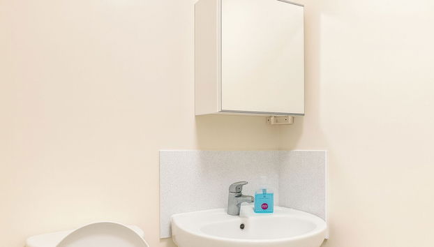 Large Ensuite Near Science Park, Cambridge - Foto 4, Baño