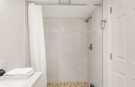 Two Estates w Pools Hot Tubs Game Rooms Valley Views Tennis Court Near Beaches Wineries - Foto 68