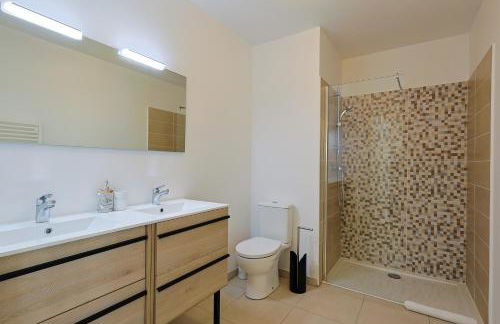 Le Lavandou - Proche Plage - Foto 6