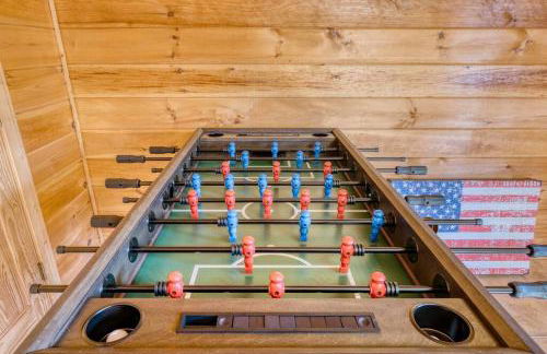 MTN Cabin Sleeps 10 - 5 Mins To Fishing & Camping - Foto 16