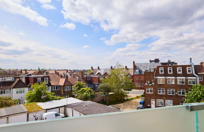 The Temple Fortune Crib - Lovely 3bdr House With Balcony and Parking - Foto 9