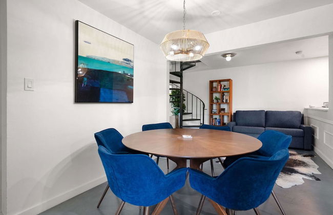 4 Bedroom Near Soco With a Private Pool & Sauna - Photo 29