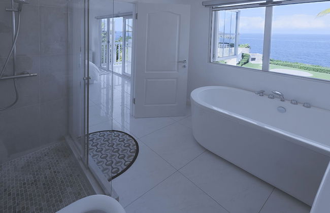 Stunning Ocean View - Photo 19