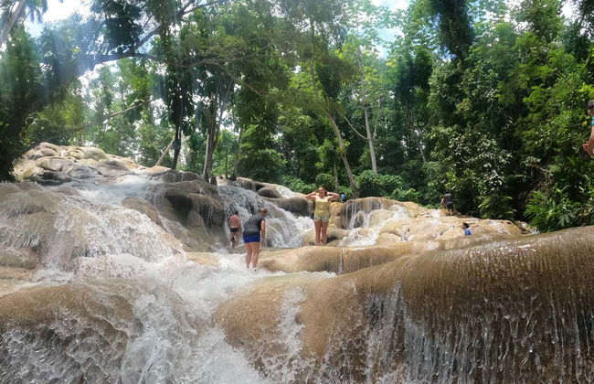 Dunn's River Falls Half-Day Trip + Cascade Climb - Photo 3