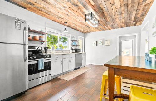 The Waterfront-Game Room!Movie Theatre!Bunk Room! - Foto 70