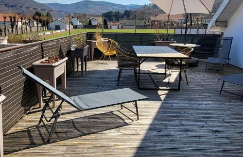 Appartement lumineux 3 chambres, terrasse, proche commerces et ski, avec WiFi - FR-1-589-677 - Foto 6