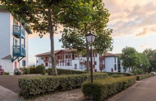 T1 Bis avec piscine vue golf et montagnes - Foto 23