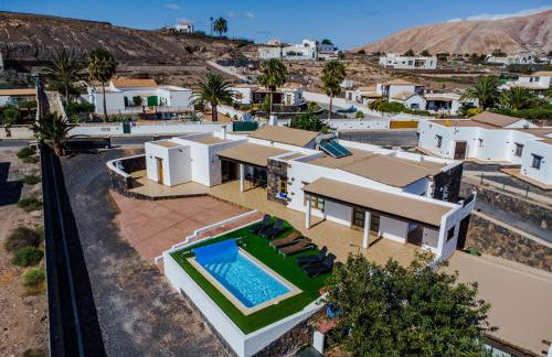 Villa Volcan2 Rural Private Pool la Oliva by Holidays Home - Foto 2