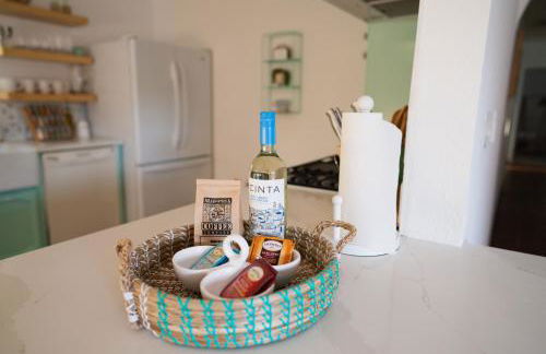 Boho chic oasis by Casa Oso with pool, spa and views - Foto 54